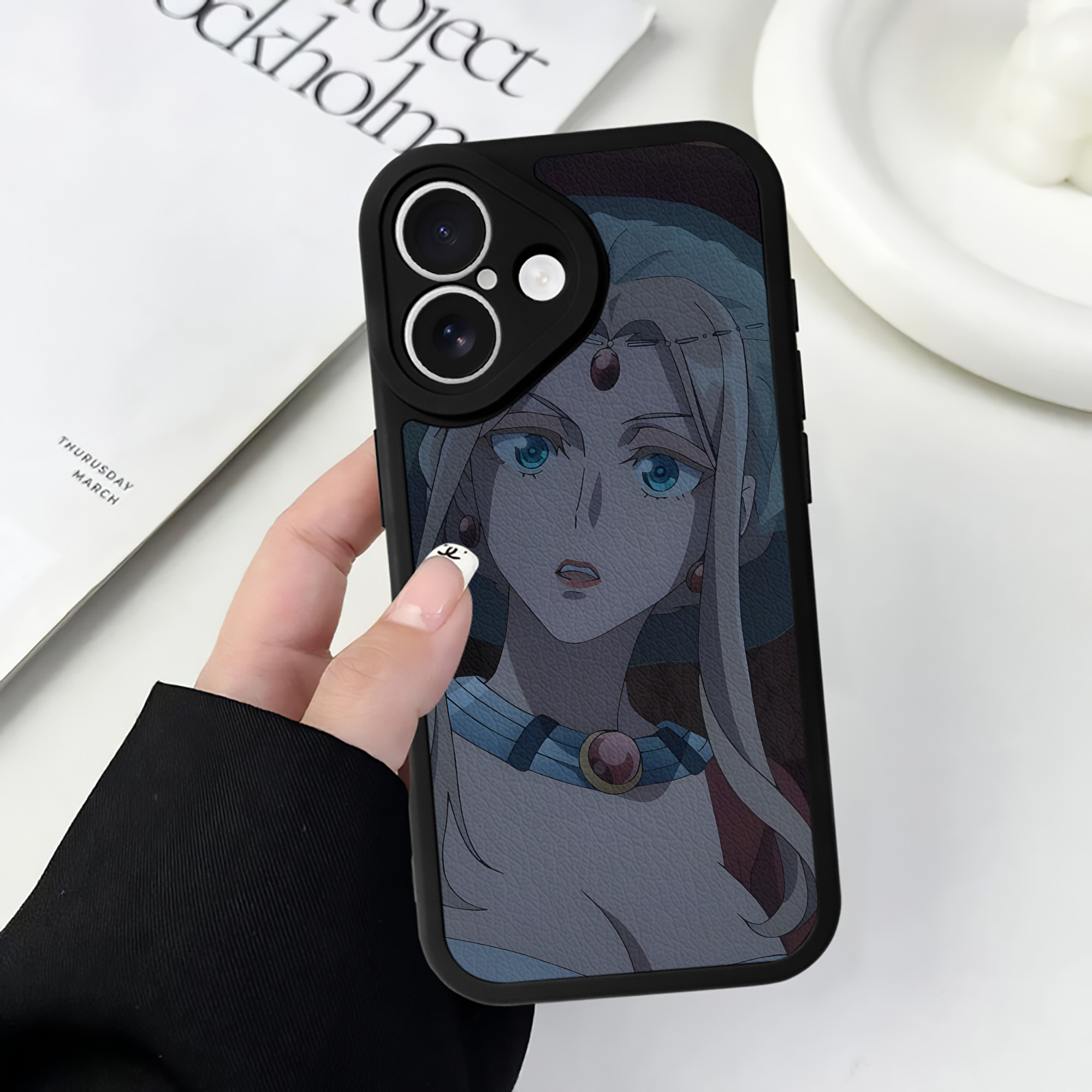 薬屋のひとりごと The Apothecary Diaries 【iPhone 16シリーズ対応】シリコンスマホケース（レザー調） 材質：シリコン